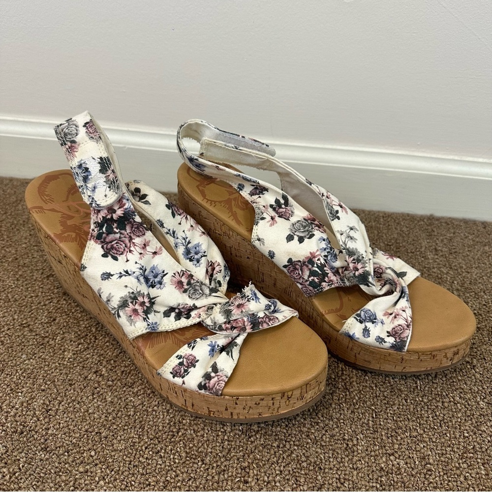 Blowfish Cream Floral Print Cork Wedge Sandals Size 10 Women's